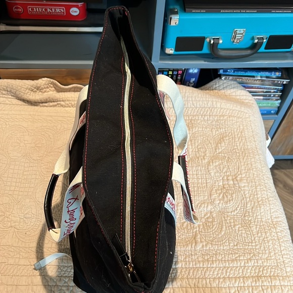 NEW WITH TAG VICTORIAS SECRET CANVAS TOTE - Picture 6 of 9